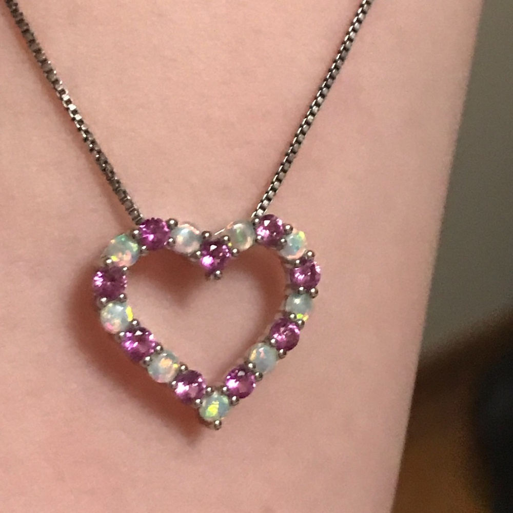 Heart Pendant Necklace - 18 inch chain, 925 sterling silver